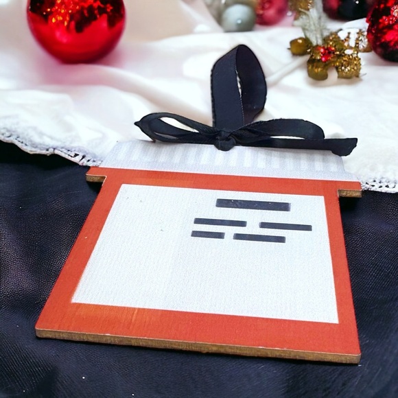 Handmade 2024 Prescription Bottle Ornament - Personalized Pharmacist Fun Gift! - Picture 5 of 9